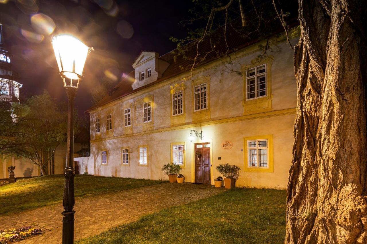 פראג Loreta Hotel מראה חיצוני תמונה