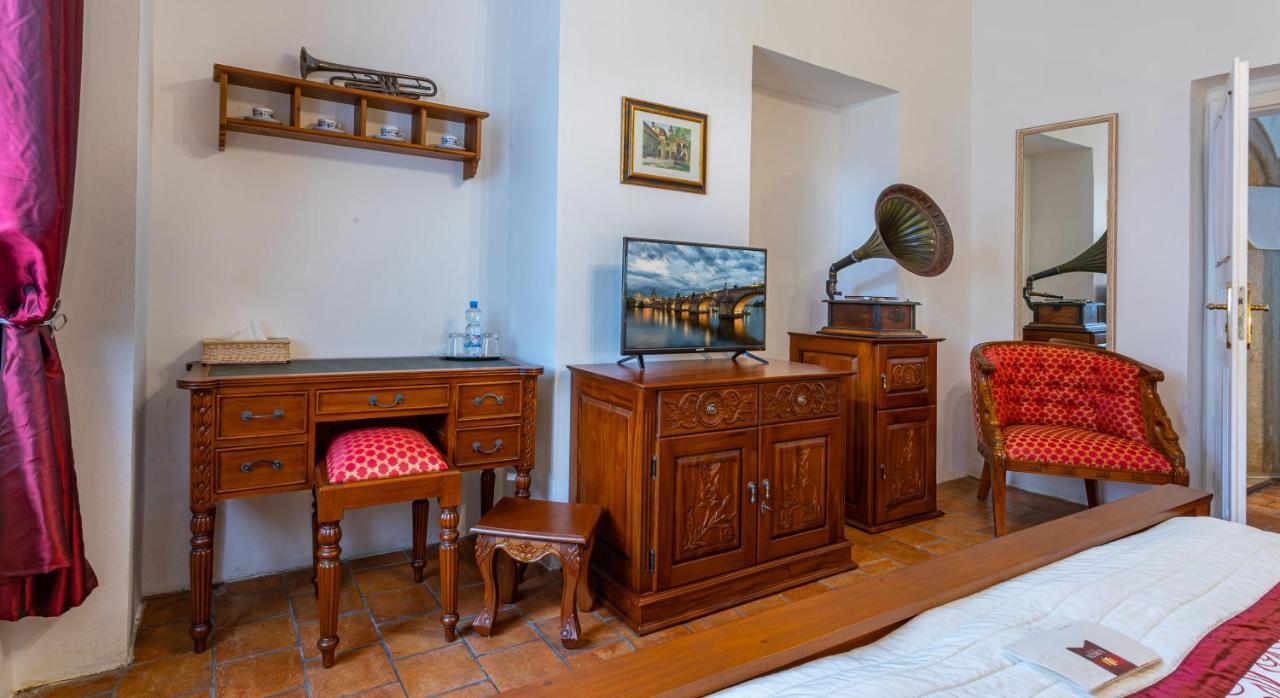 פראג Loreta Hotel מראה חיצוני תמונה